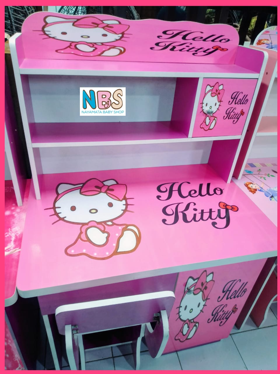 কার্টুন ডিজাইনের বাচ্চাদের পড়ার টেবিল